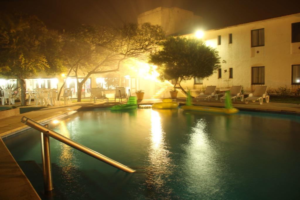 Hotel De La Torre La Paloma Exterior photo